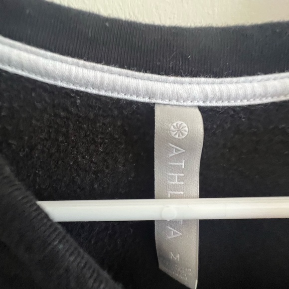 Athleta crewneck - Picture 2 of 5